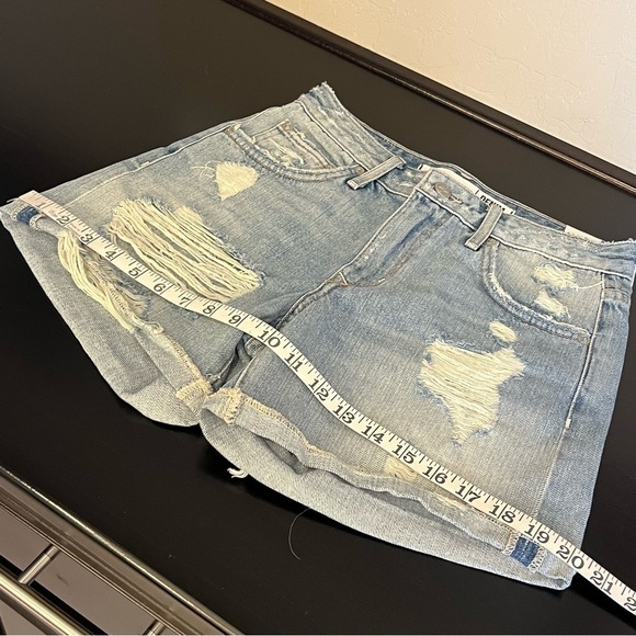 Lovers & Friends Dylan Boyfriend jeans shorts, distressed, color Harper, sz 24 - Picture 12 of 15